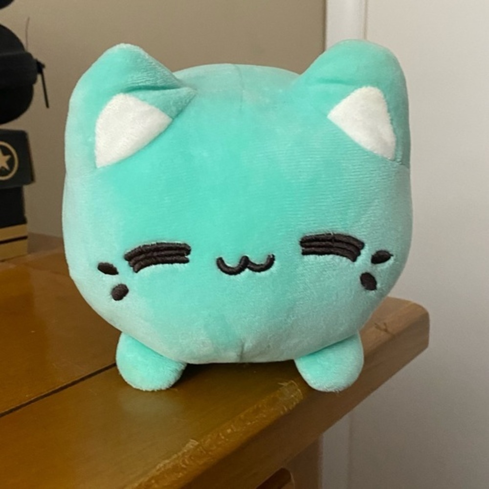 Aurora World 7” Mint Meowchi